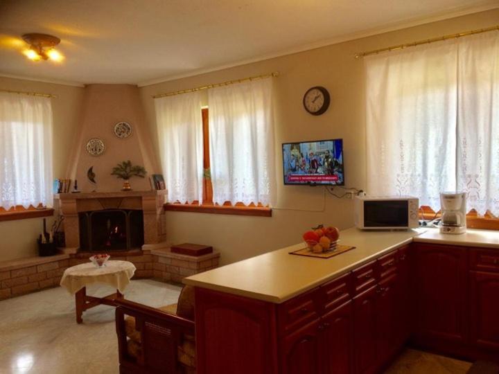 Mikro Katafygio Stavli Exterior foto